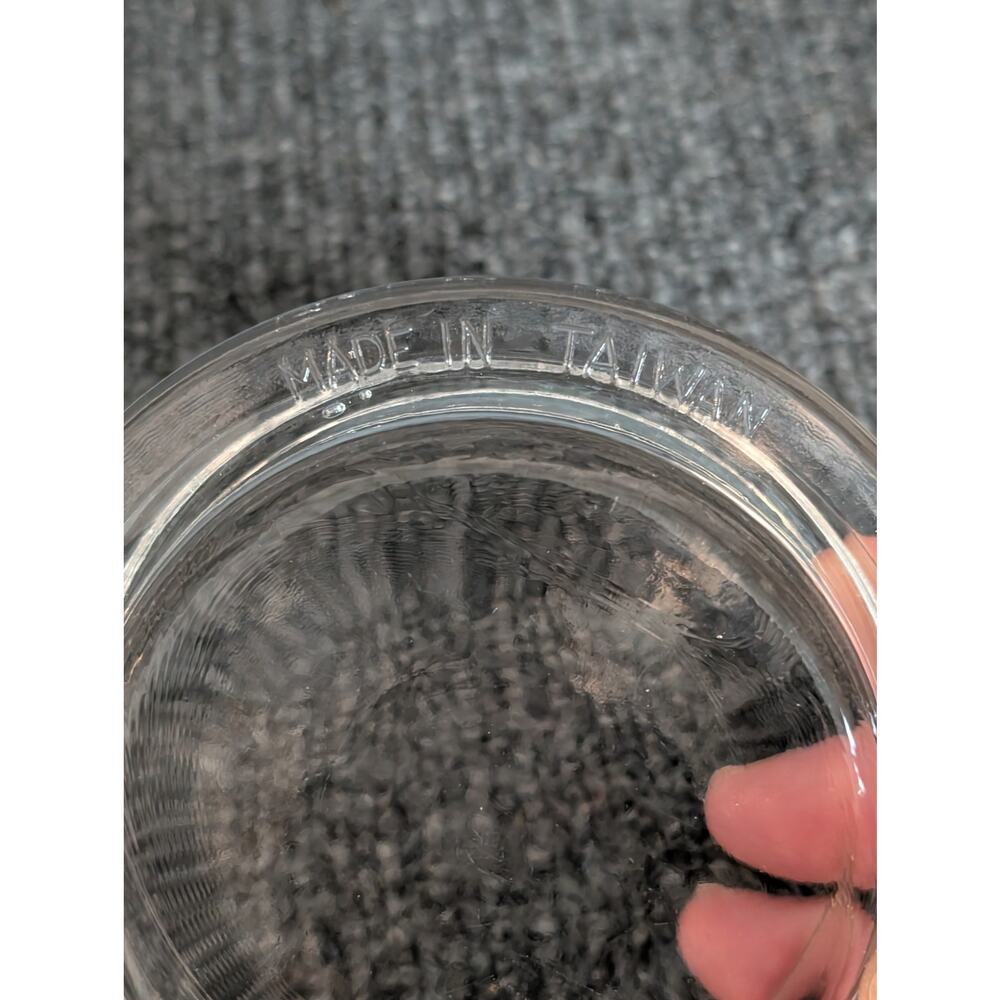 Vintage Clear Glass Small Cheese/Pate Serving Dish With Dome Cloche Lid - Picture 4 of 12